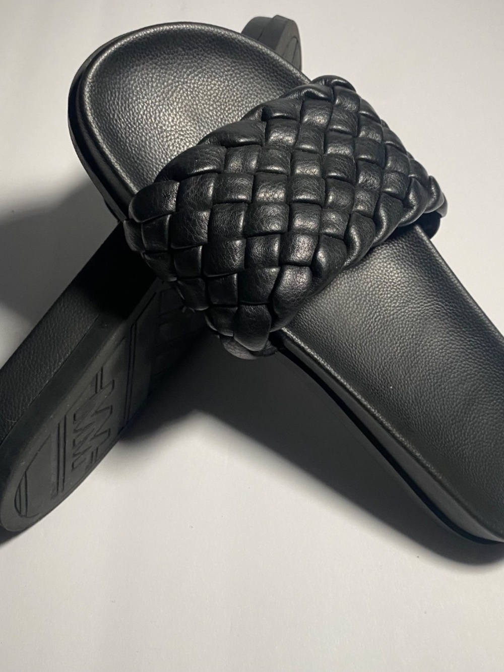 Black Leather Woven Padded Slide Sandals Women's Size 7 Slip On Comfort